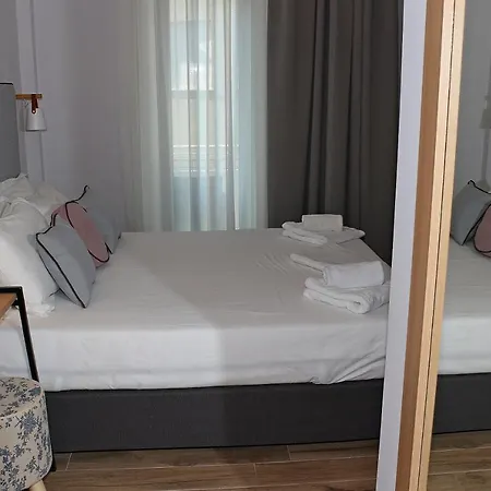 Lägenhet Oneiro Zois *