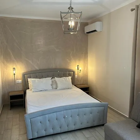 Apartament Oneiro Zois Prínos