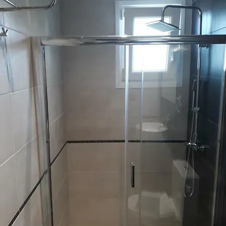 Oneiro Zois * Prínos